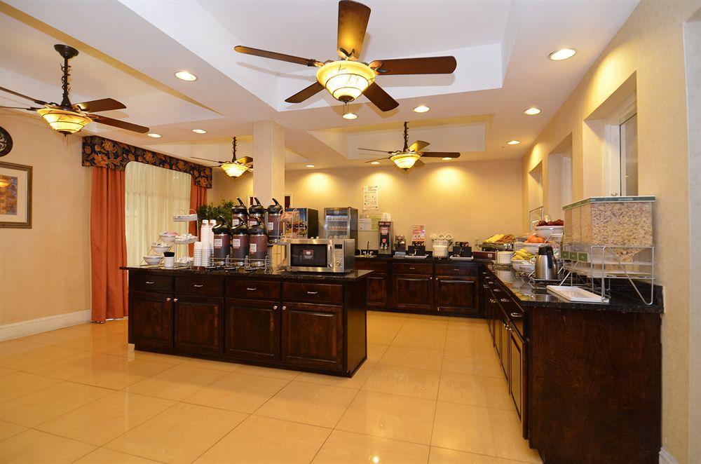 Comfort Suites Savannah Gateway I-95 Джорджтаун Экстерьер фото