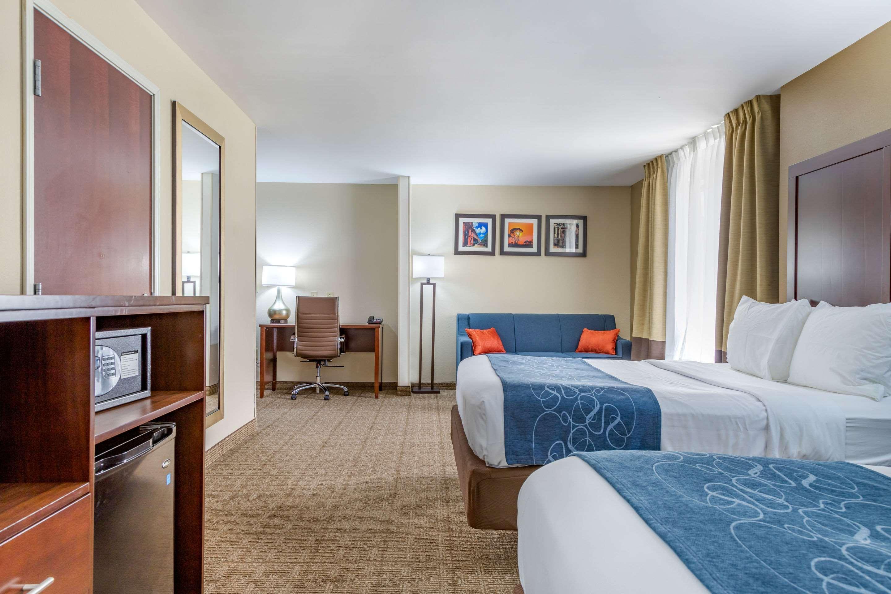 Comfort Suites Savannah Gateway I-95 Джорджтаун Экстерьер фото
