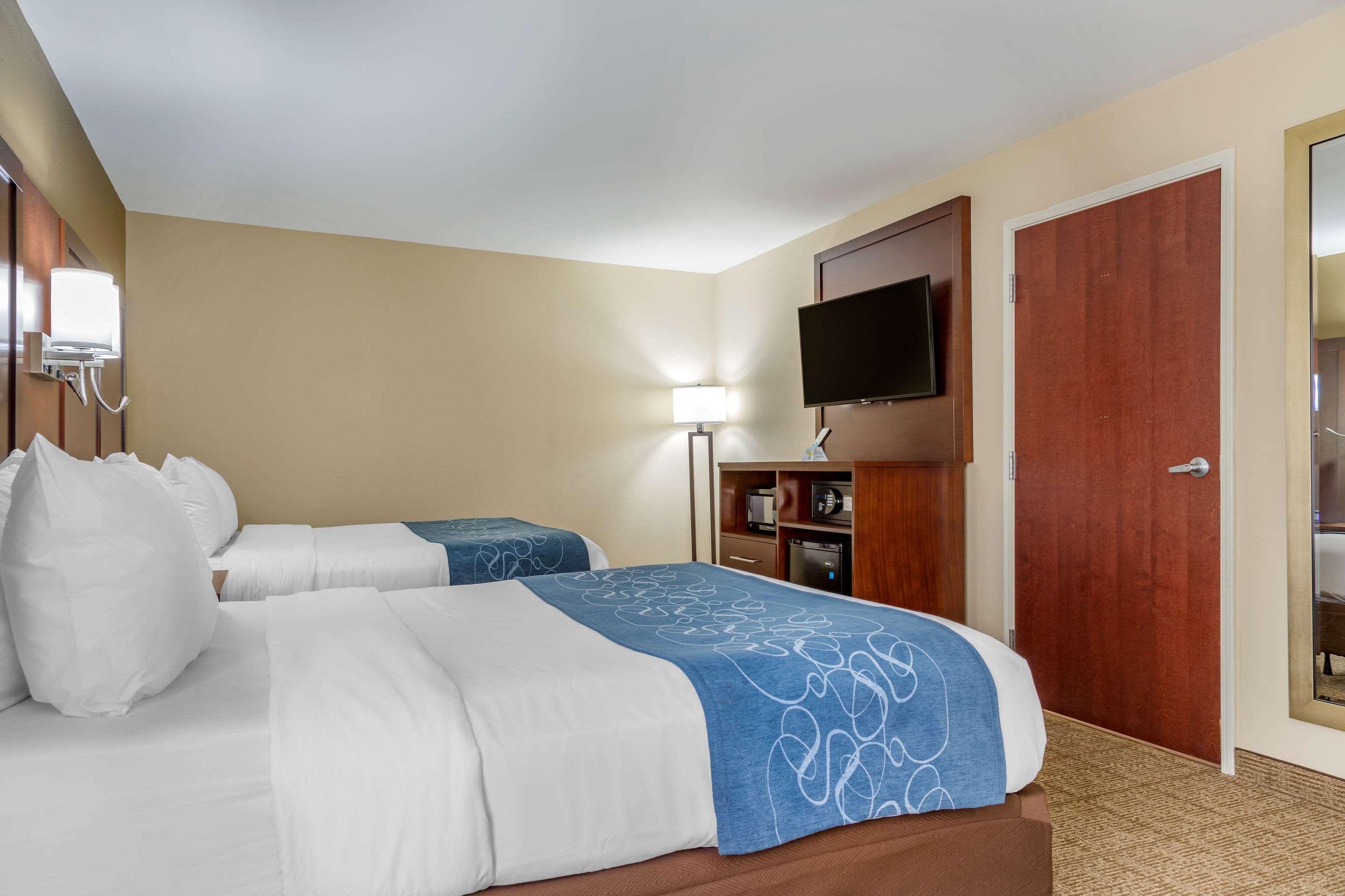 Comfort Suites Savannah Gateway I-95 Джорджтаун Экстерьер фото