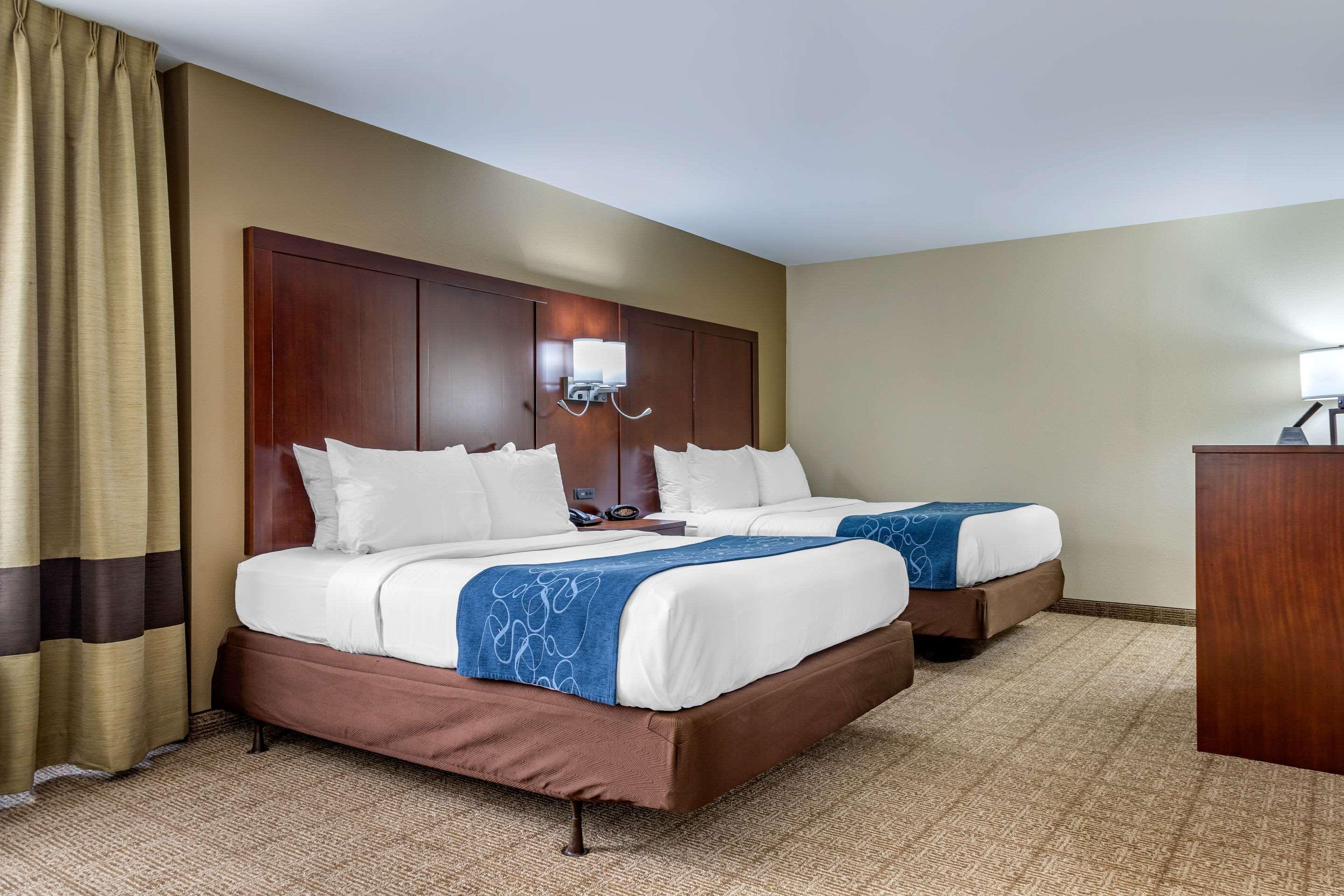 Comfort Suites Savannah Gateway I-95 Джорджтаун Экстерьер фото
