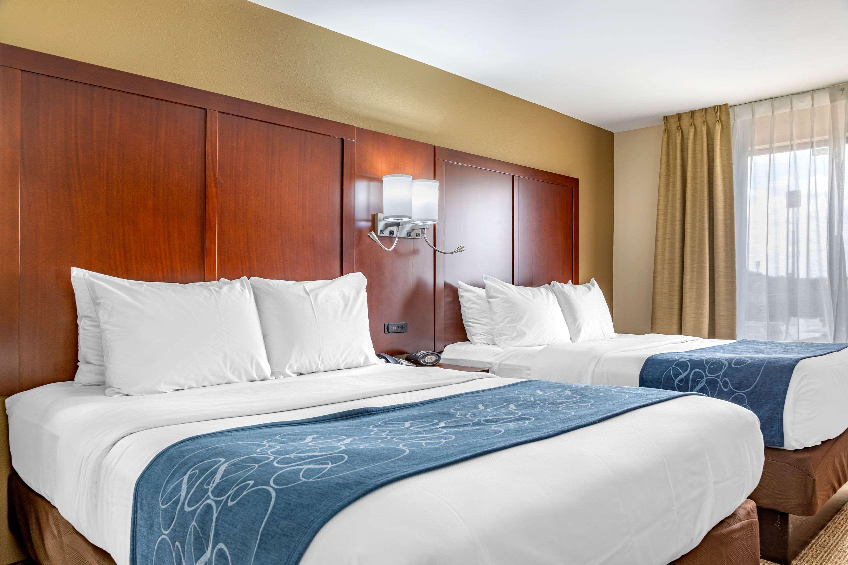 Comfort Suites Savannah Gateway I-95 Джорджтаун Экстерьер фото