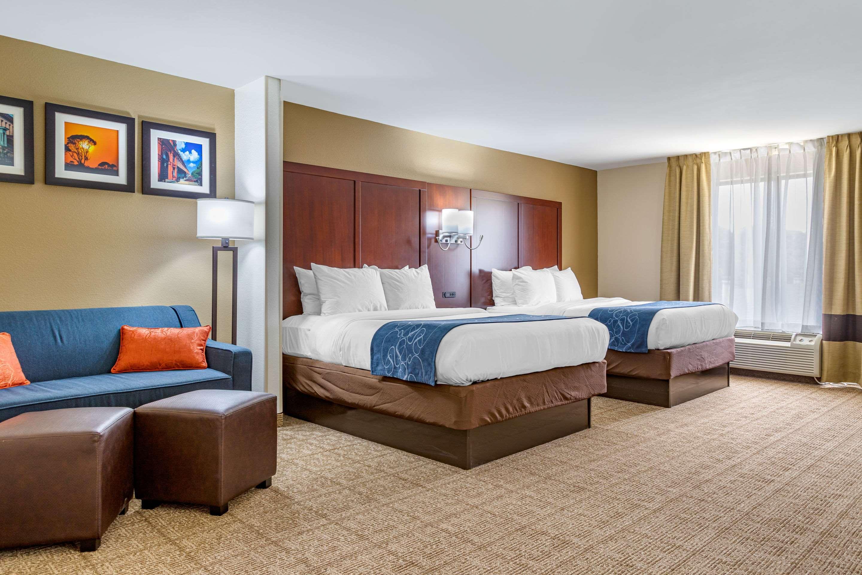 Comfort Suites Savannah Gateway I-95 Джорджтаун Экстерьер фото