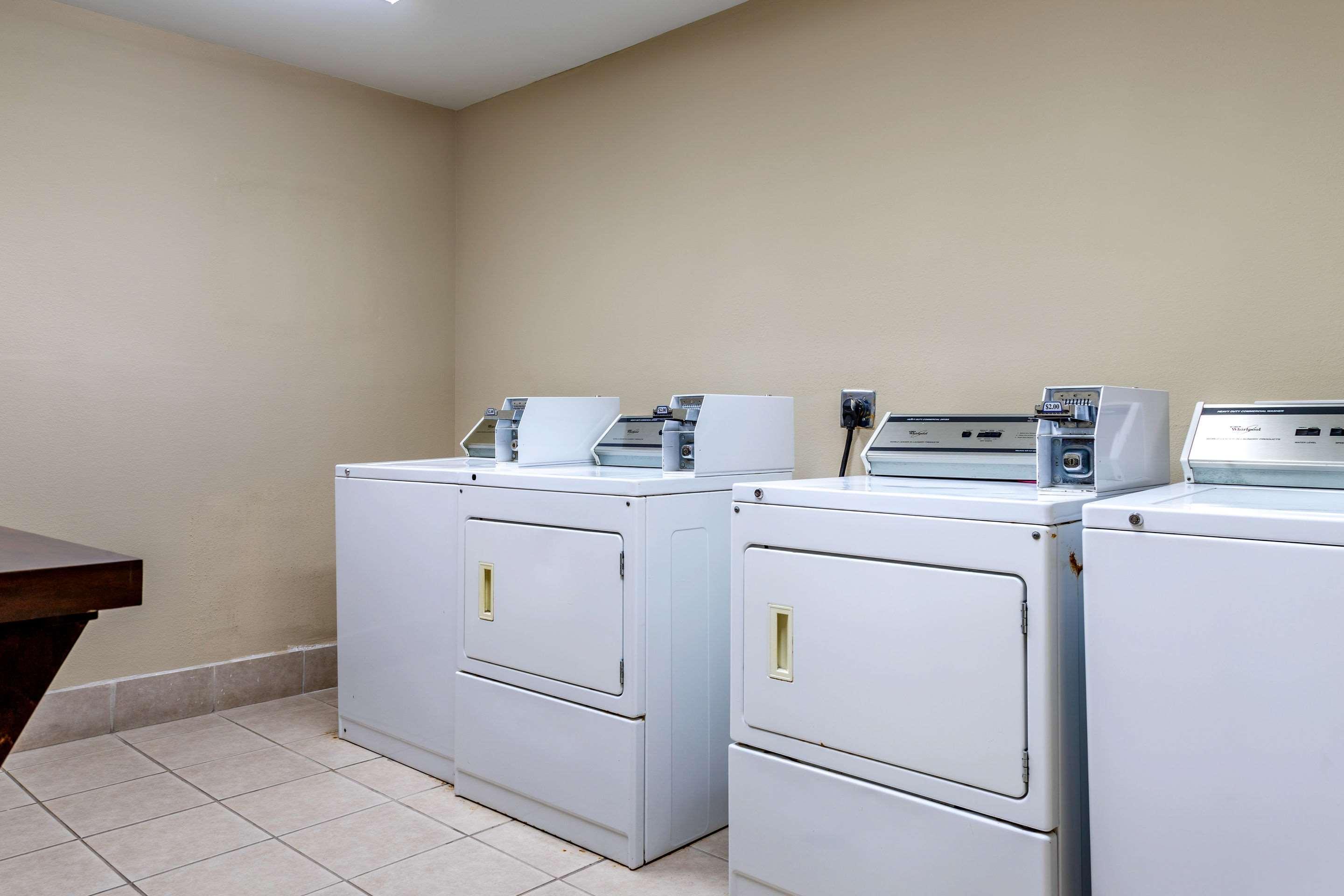 Comfort Suites Savannah Gateway I-95 Джорджтаун Экстерьер фото