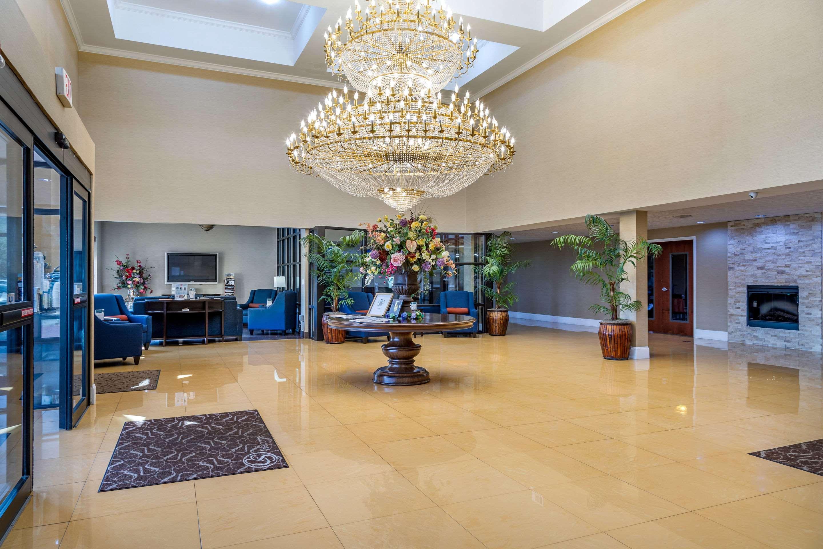 Comfort Suites Savannah Gateway I-95 Джорджтаун Экстерьер фото