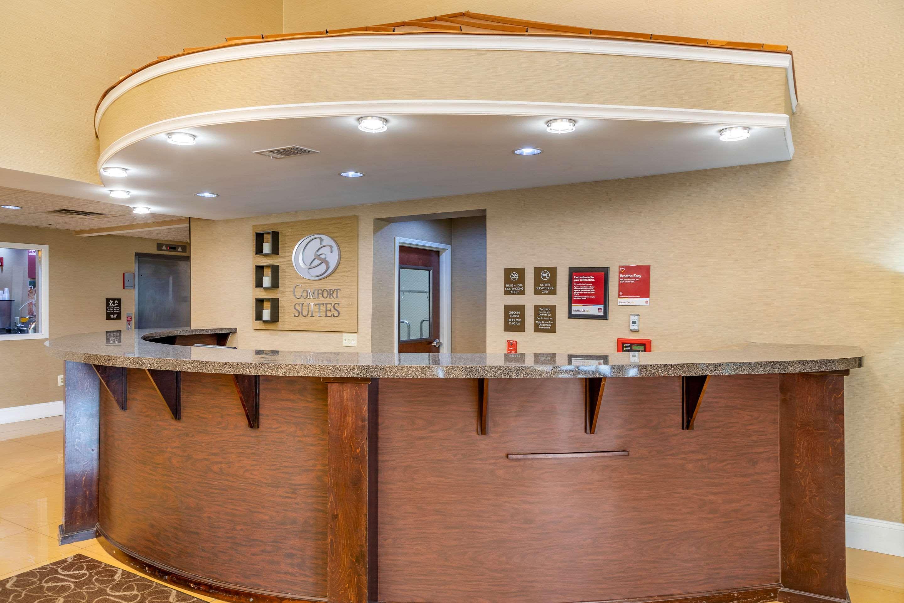 Comfort Suites Savannah Gateway I-95 Джорджтаун Экстерьер фото