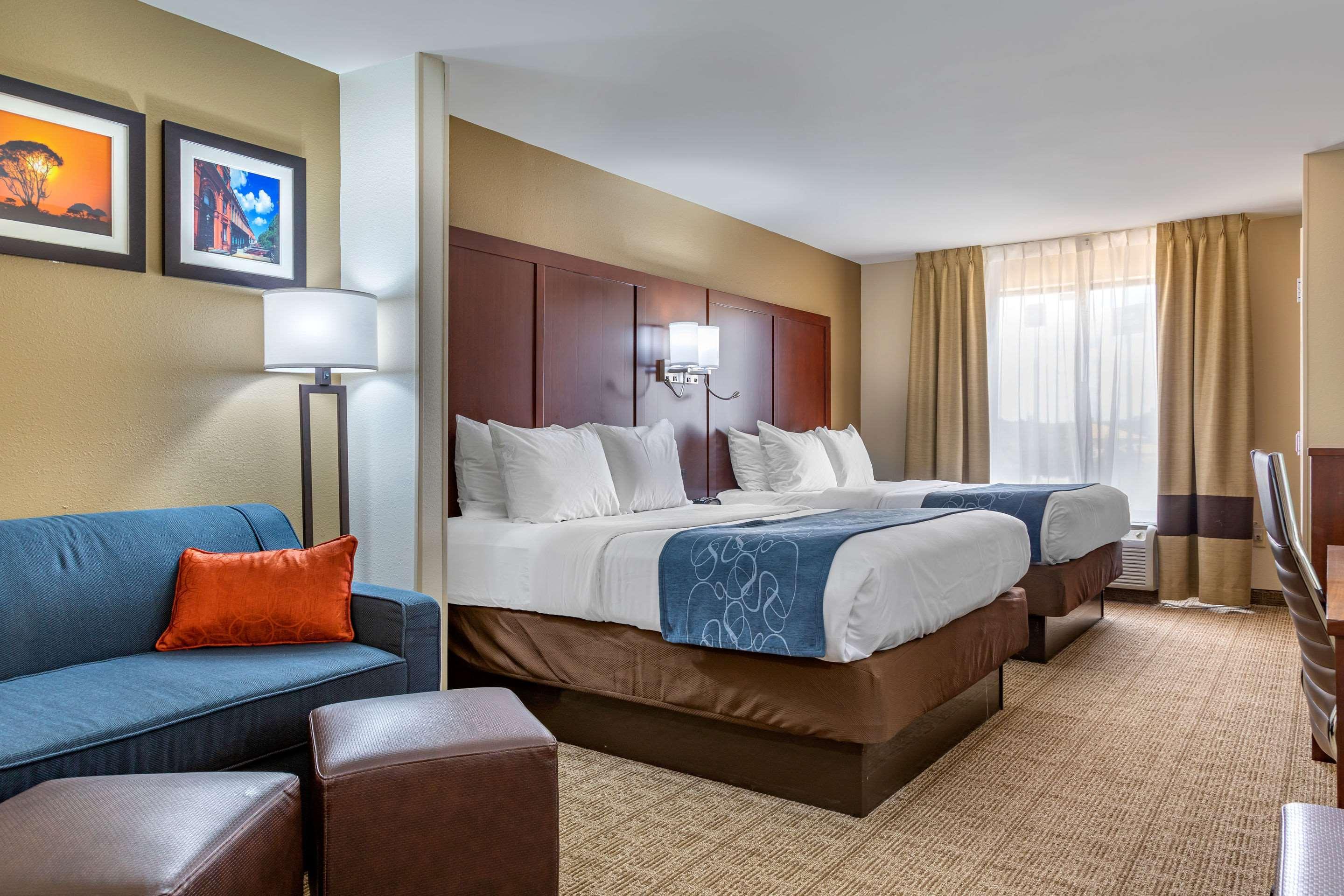 Comfort Suites Savannah Gateway I-95 Джорджтаун Экстерьер фото