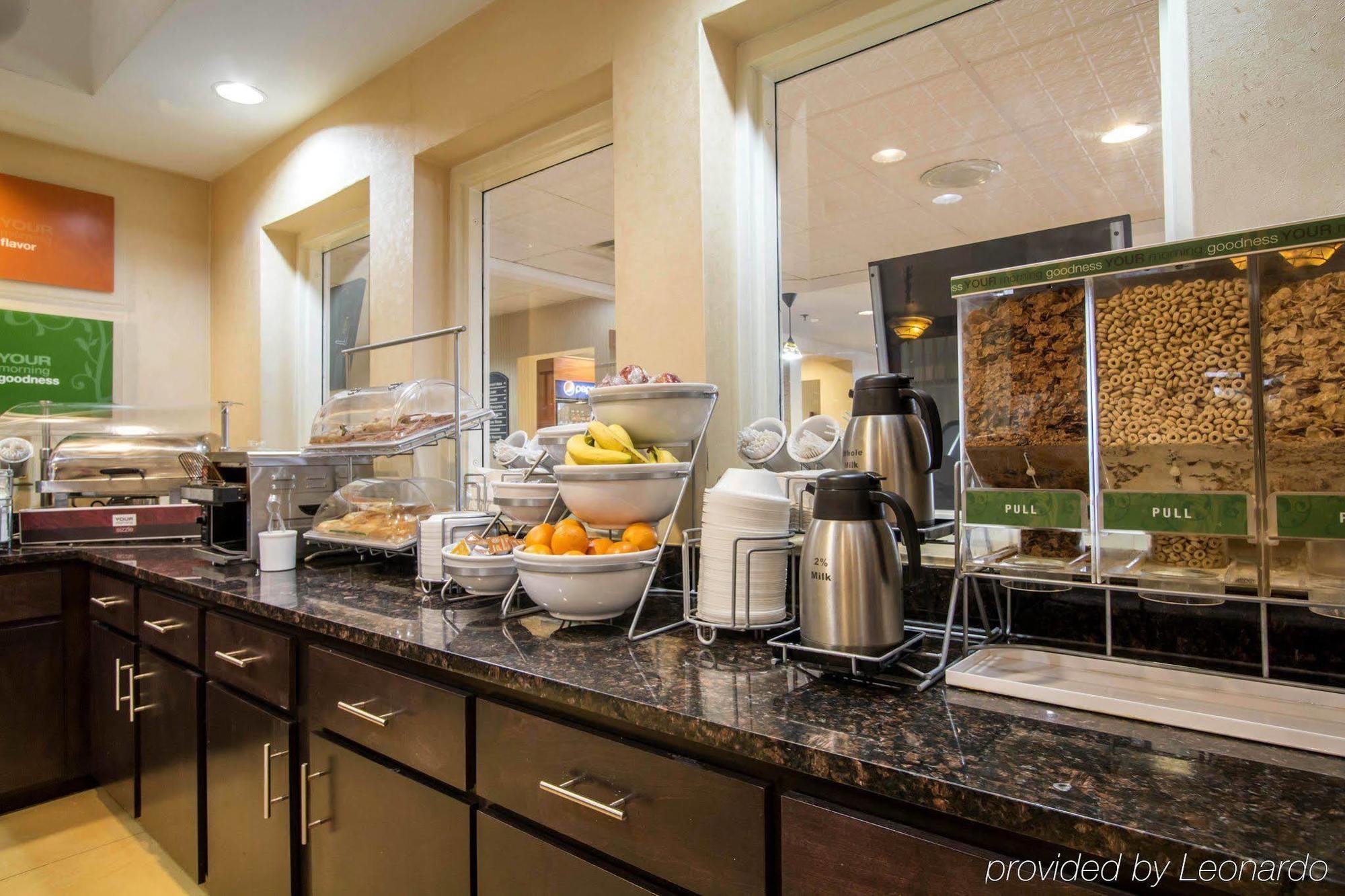 Comfort Suites Savannah Gateway I-95 Джорджтаун Экстерьер фото