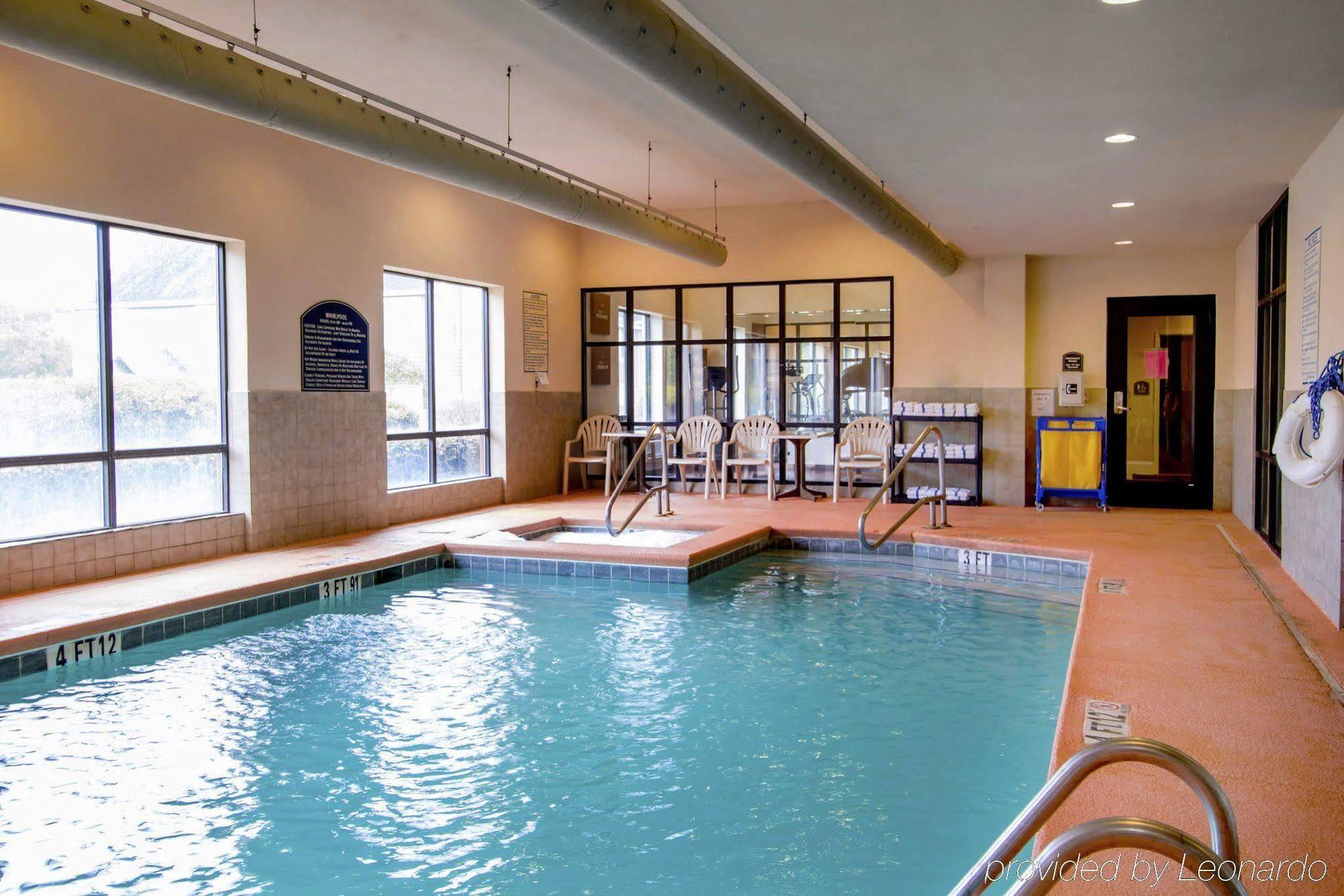 Comfort Suites Savannah Gateway I-95 Джорджтаун Экстерьер фото